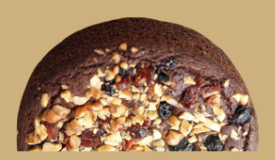 SATISFY YOUR CHRISTMAS CRAVINGS WITH THESE GUILT-FREE CAKES